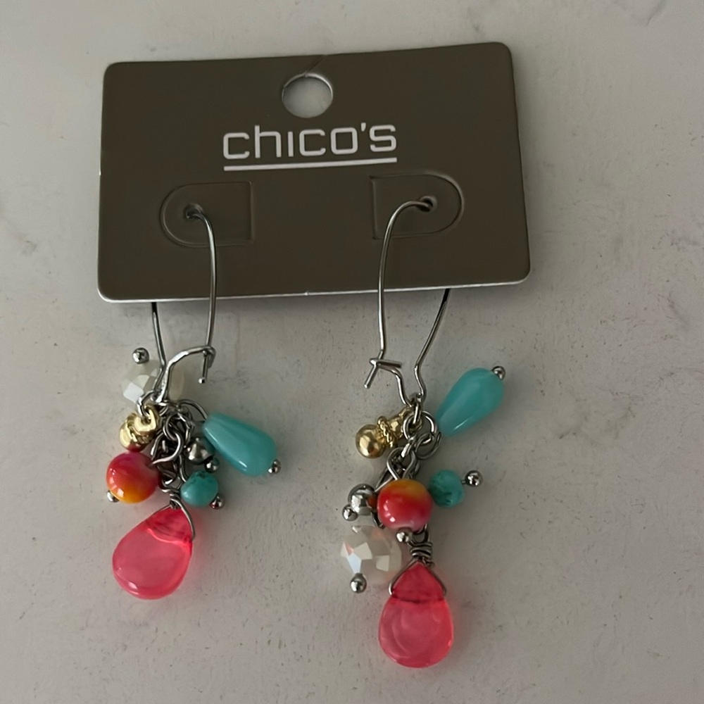 Chico’s NWT Lightweight Beaded Earrings